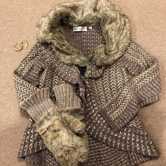 Anthropologie Cardigan - Picture 2 of 4